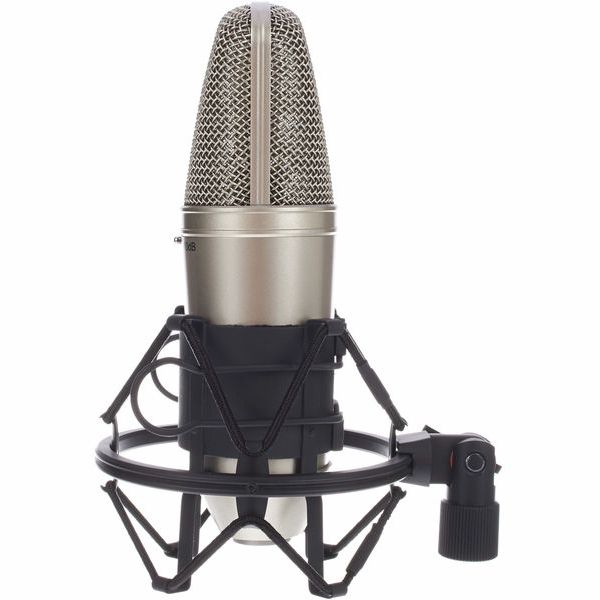 Behringer B-1