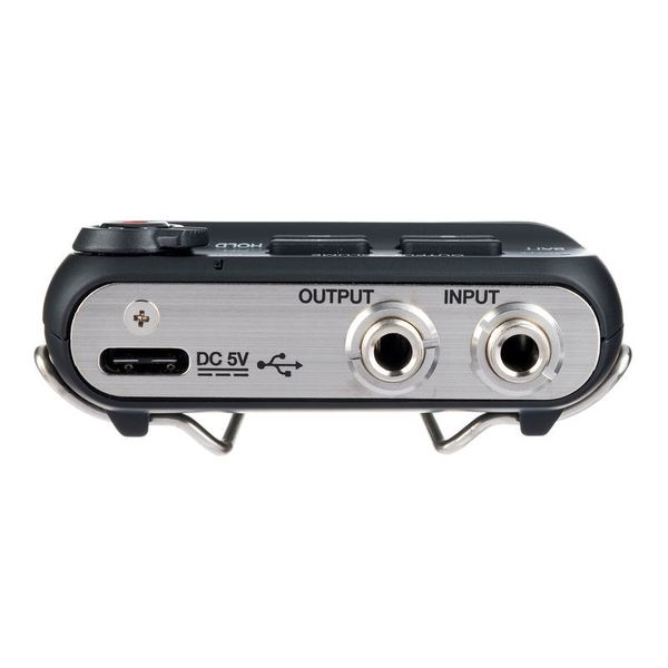 Zoom F2