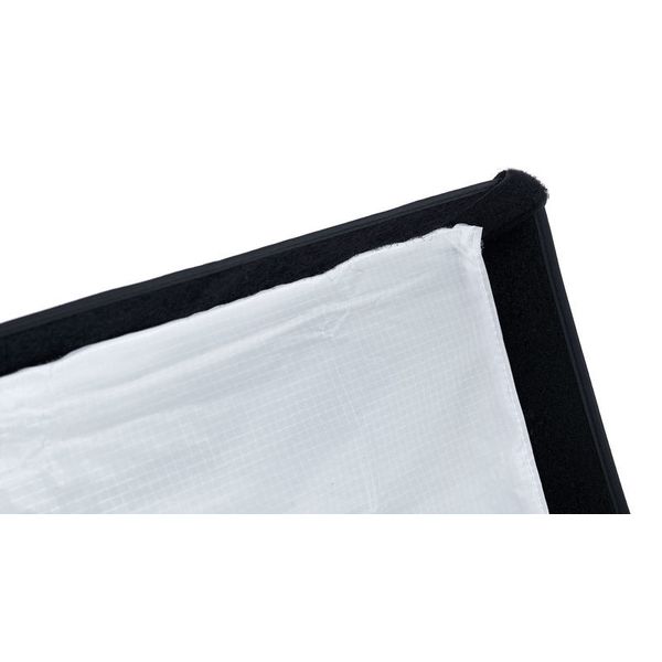 Aputure Nova P300C Softbox